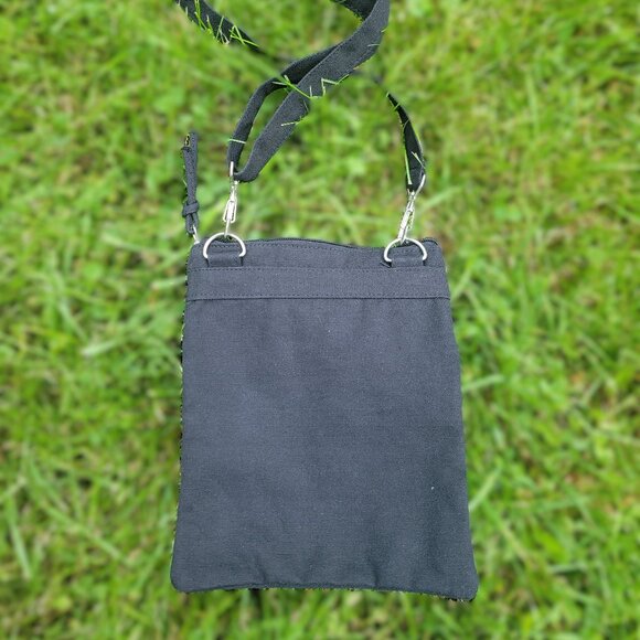 KEY WEST FLORIDA crossbody ~ purse ~ black ~ sparkle/glitter!   LIKE NEW! - Picture 3 of 4